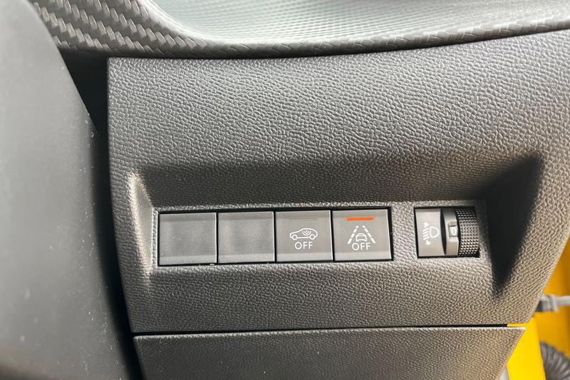 Used Peugeot 208 2021 for sale - 78109454: Photo 25