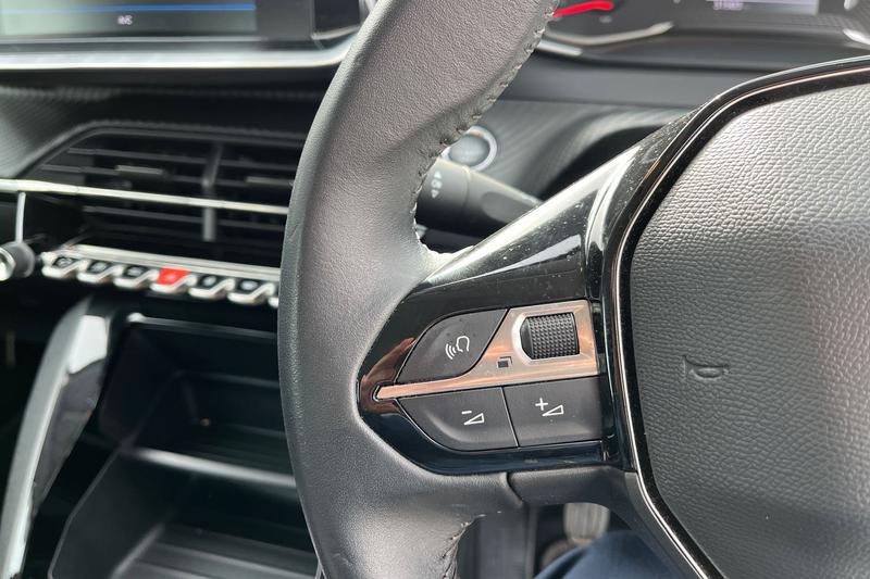 Used Peugeot 208 2021 for sale - 78109454: Photo 27