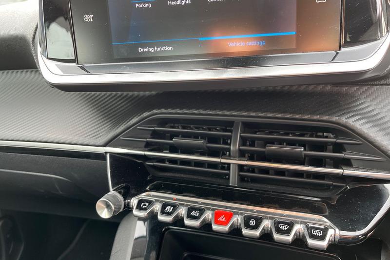 Used Peugeot 208 2021 for sale - 78109454: Photo 37