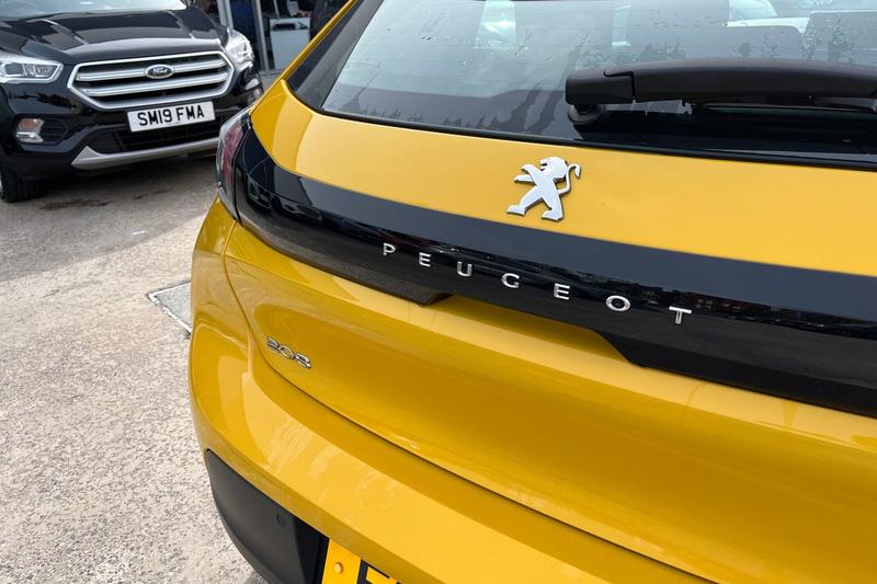 Used Peugeot 208 2021 for sale - 78109454: Photo 40