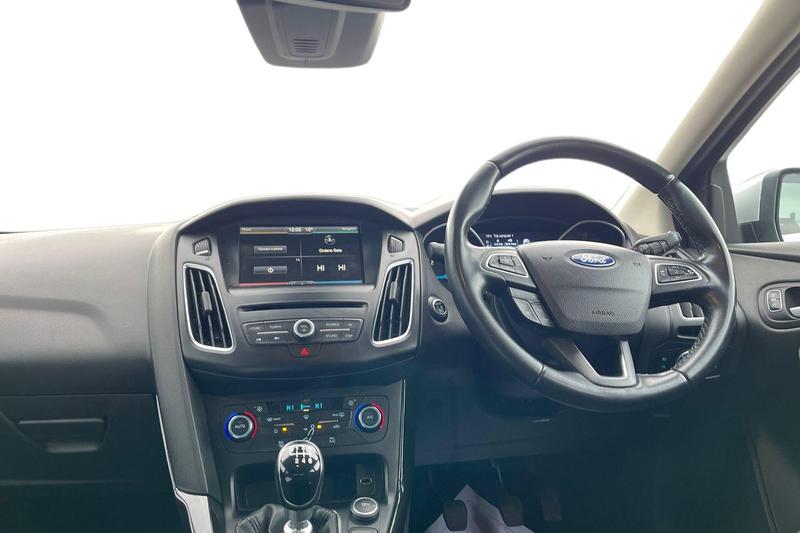 Used Ford Focus 2015 for sale - 77641413: Photo 10