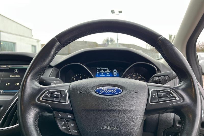 Used Ford Focus 2015 for sale - 77641413: Photo 12