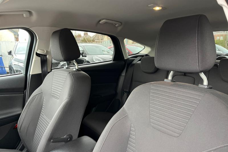 Used Ford Focus 2015 for sale - 77641413: Photo 19