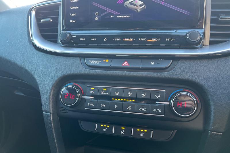 Used Kia XCeed 2022 for sale - 77088150: Photo 37