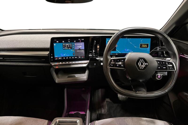 Used Renault Megane E Tech 2023 for sale - 77641442: Photo 11