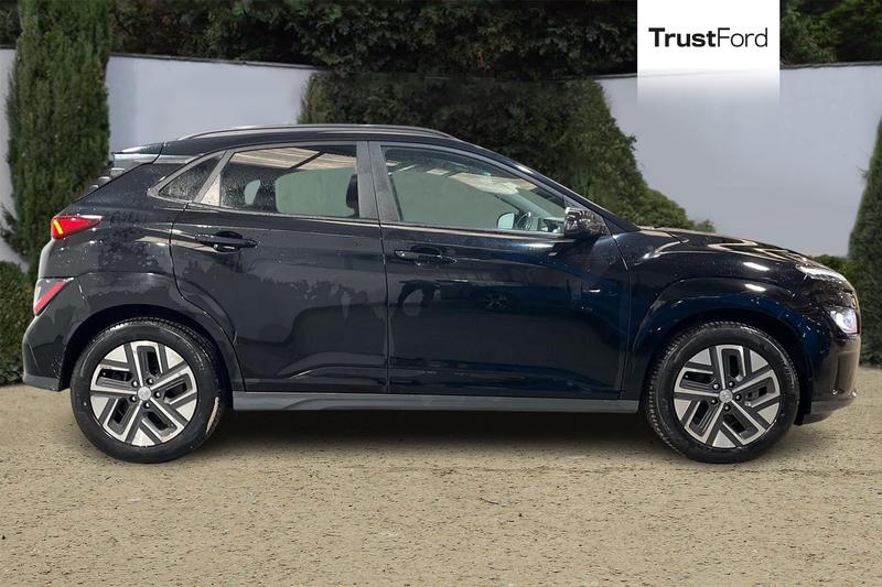 Used Hyundai KONA 2022 for sale - 76405299: Photo 3
