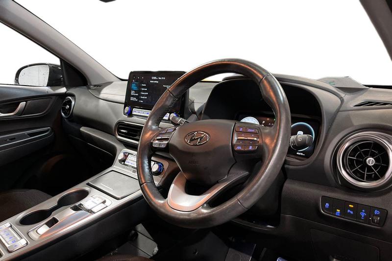 Used Hyundai KONA 2022 for sale - 76405299: Photo 9