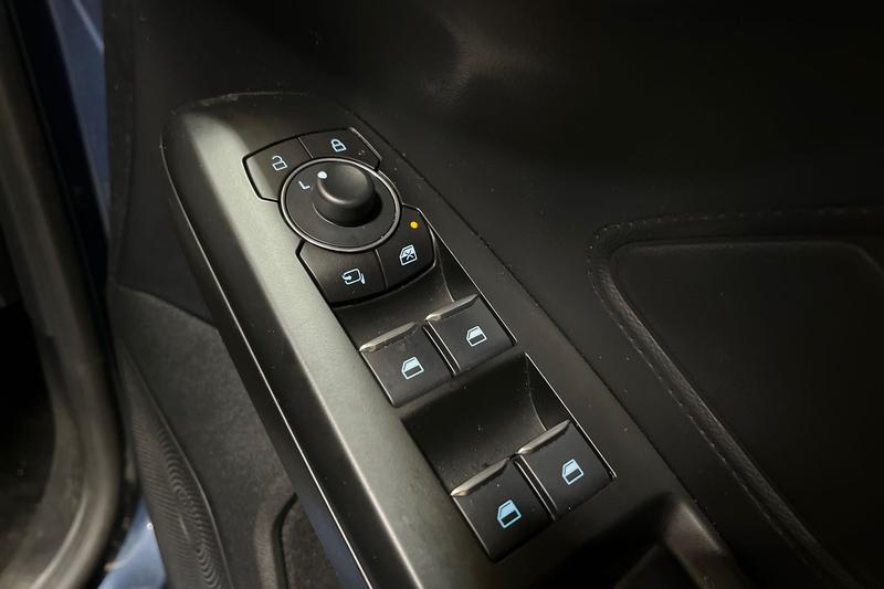 Used Ford Focus 2023 for sale - 77407036: Photo 16