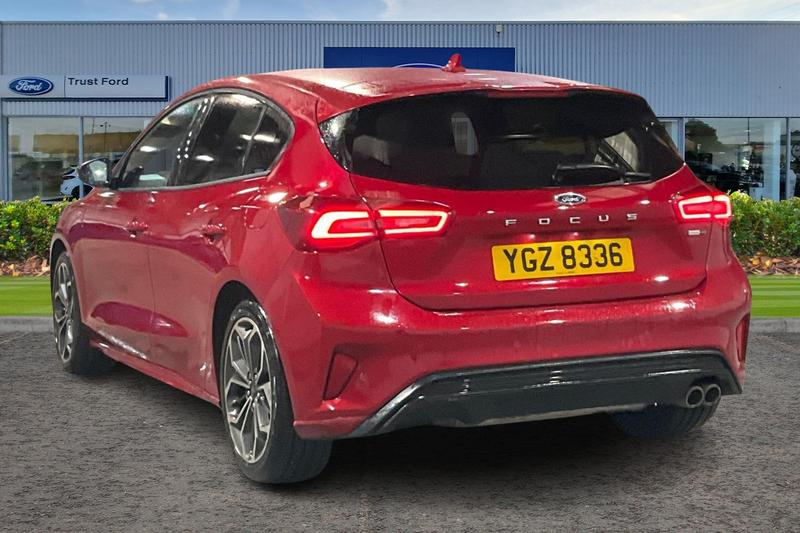 Used Ford Focus 2023 for sale - 76797054: Photo 2