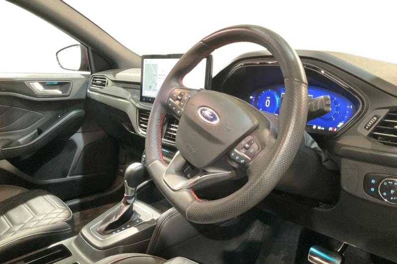 Used Ford Focus 2023 for sale - 76797054: Photo 9