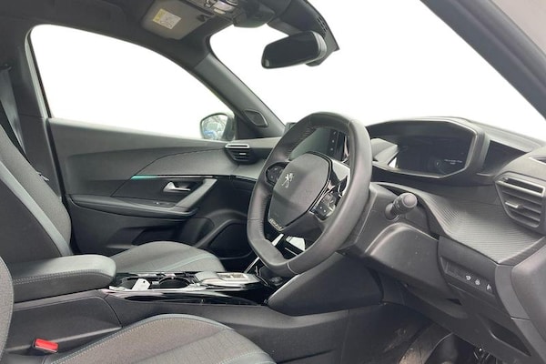 Used Peugeot 2008 2023 for sale - 75662115: Photo 9