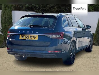 Used Skoda Superb 2020 for sale - 78543112: Photo