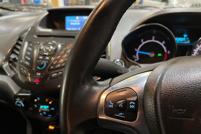 Used Ford Ecosport 2017 for sale - 77733232: Photo 28