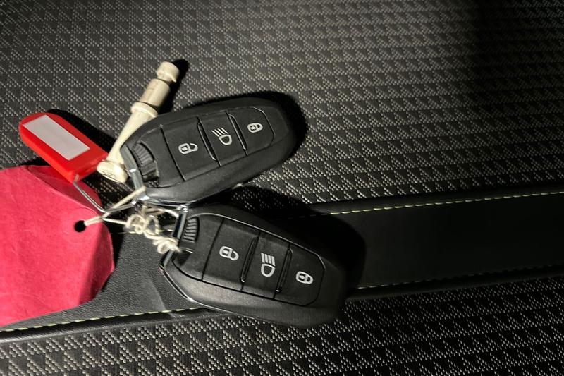 Used Peugeot 2008 2022 for sale - 77187036: Photo 22