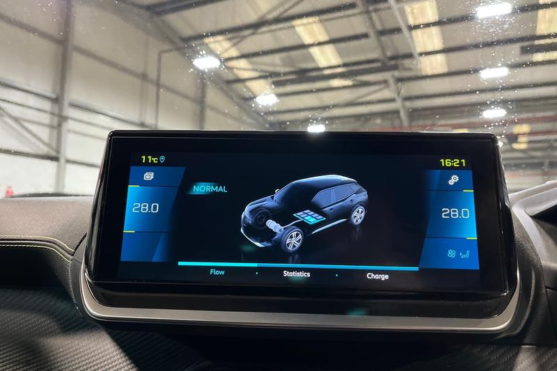 Used Peugeot 2008 2022 for sale - 77187036: Photo 37