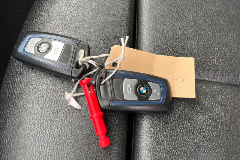 Used BMW 3 Series 2017 for sale - 77138283: Photo 22