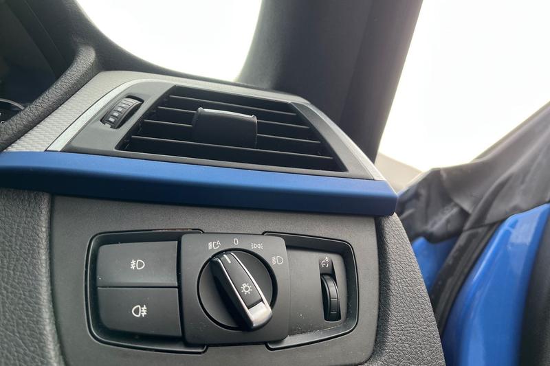 Used BMW 3 Series 2017 for sale - 77138283: Photo 26