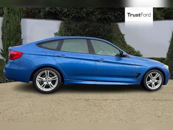 Used BMW 3 Series 2017 for sale - 77138283: Photo