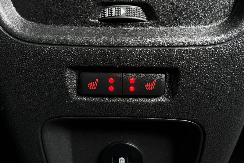 Vehicle 33
