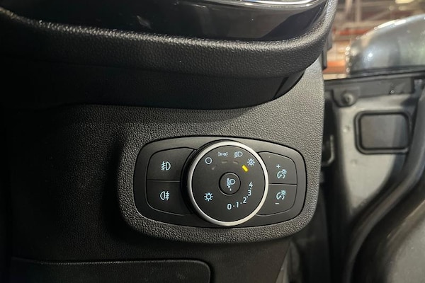 Used Ford Fiesta 2019 for sale - 76302736: Photo 25