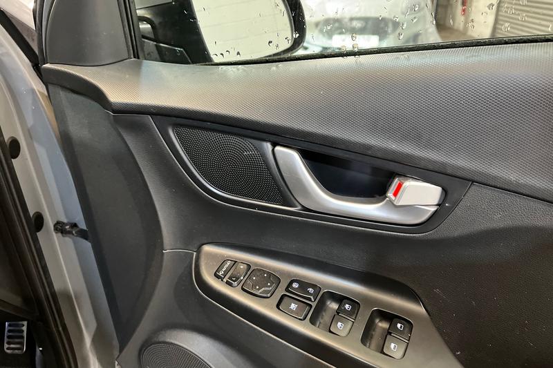 Vehicle 27
