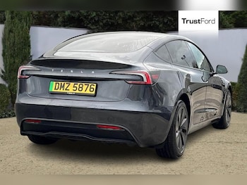 Used Tesla Model 3 2024 for sale - 77675604: Photo