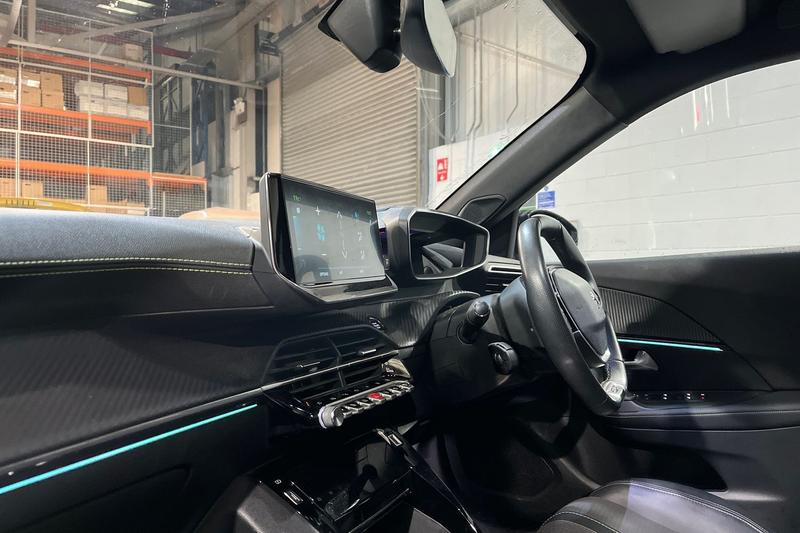 Used Peugeot 2008 2022 for sale - 77198914: Photo 18