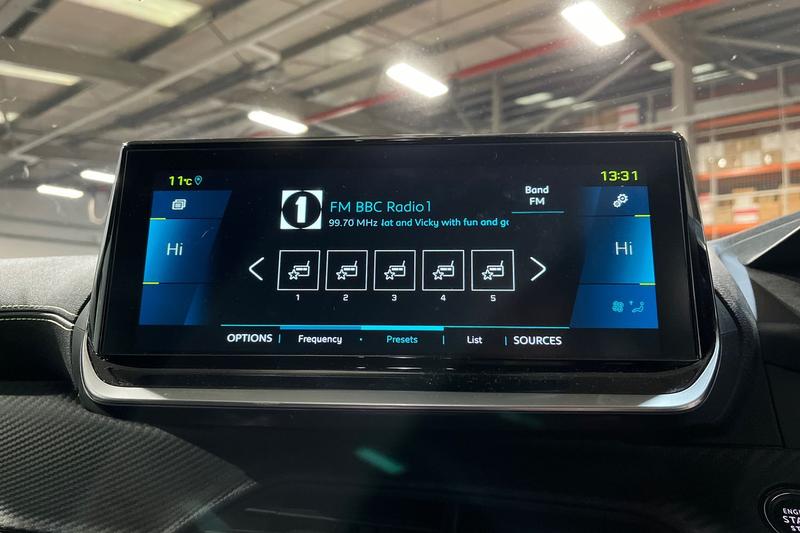 Used Peugeot 2008 2022 for sale - 77198914: Photo 32