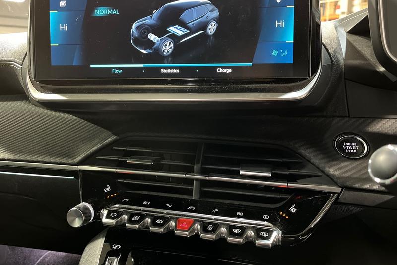 Used Peugeot 2008 2022 for sale - 77198914: Photo 38