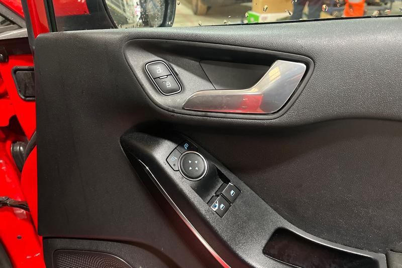 Used Ford Fiesta 2018 for sale - 77890413: Photo 25