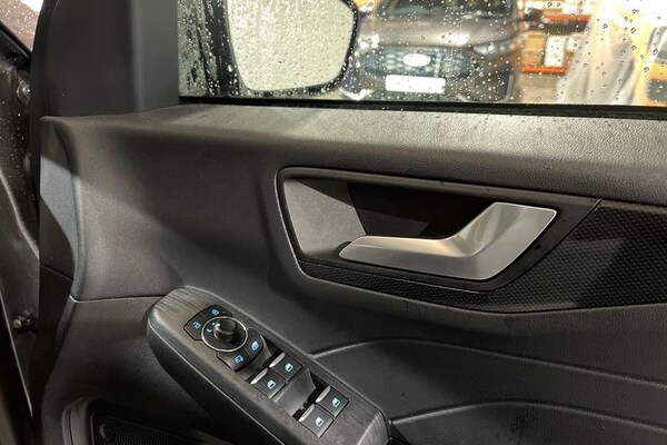 Used Ford Kuga 2023 for sale - 76184518: Photo 26