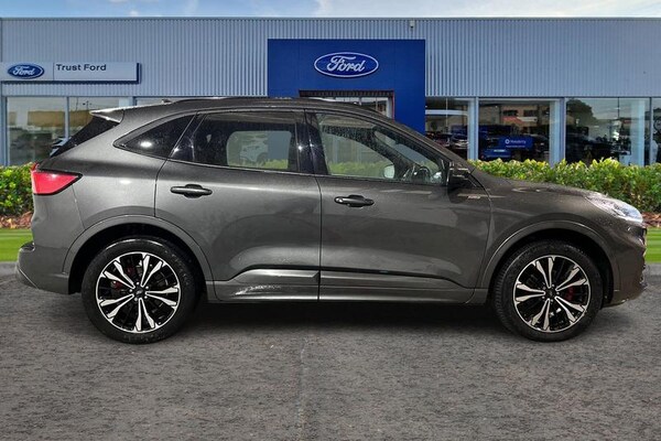 Used Ford Kuga 2023 for sale - 76184518: Photo 3