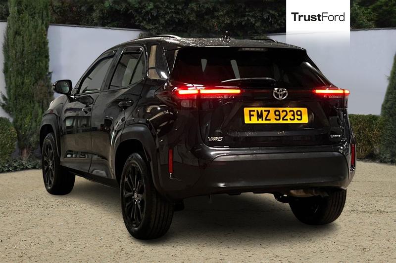 Used Toyota Yaris Cross 2024 for sale - 77225810: Photo 2