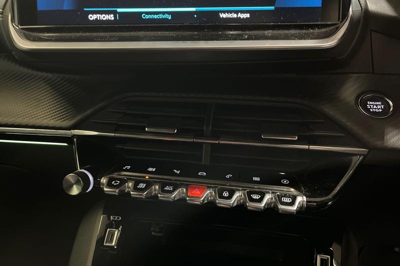 Used Peugeot 2008 2022 for sale - 76508155: Photo 37