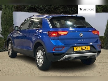 Used Volkswagen T-Roc 2022 for sale - 76807166: Photo