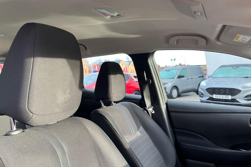 Used Nissan Leaf 2020 for sale - 76949161: Photo 17