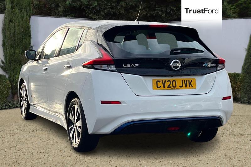 Used Nissan Leaf 2020 for sale - 76949161: Photo 2