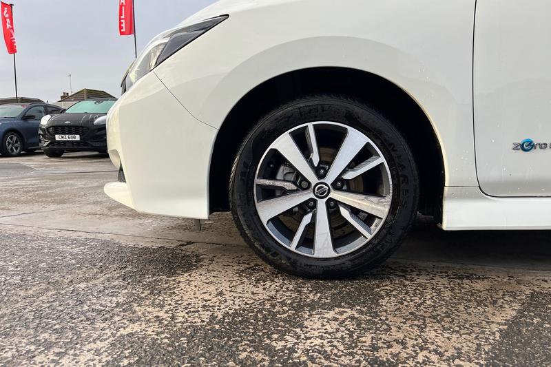 Used Nissan Leaf 2020 for sale - 76949161: Photo 8