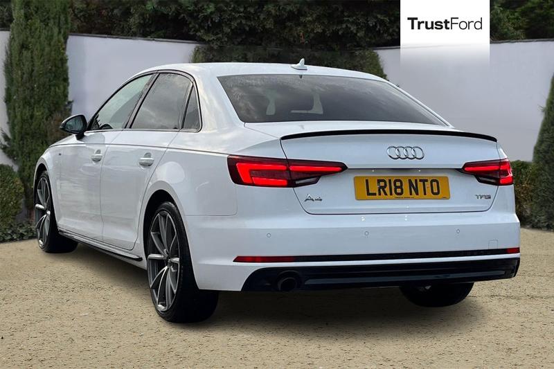 Used Audi A4 2018 for sale - 76882601: Photo 2