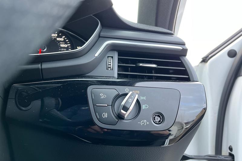 Used Audi A4 2018 for sale - 76882601: Photo 27