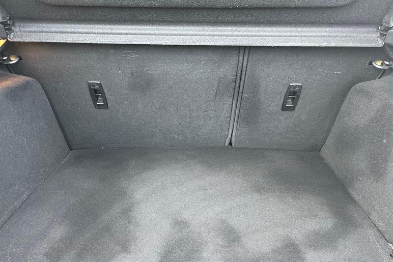 Used Ford Focus 2018 for sale - 76984860: Photo 21