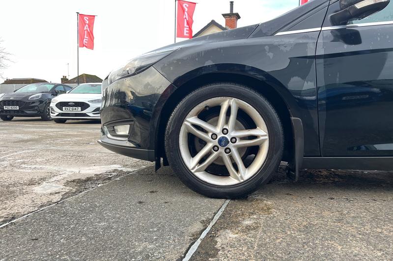 Used Ford Focus 2018 for sale - 76984860: Photo 8