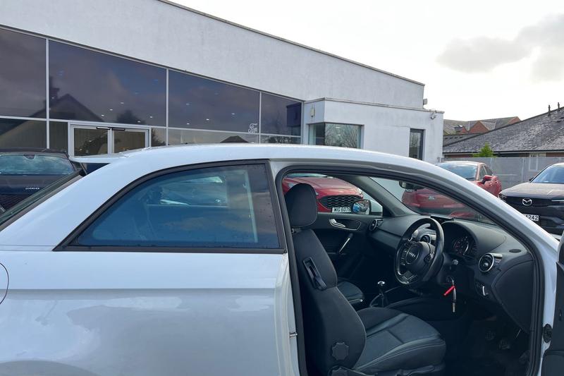 Used Audi A1 2016 for sale - 77607565: Photo 38