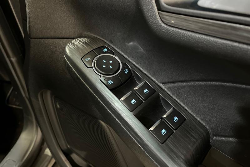 Used Ford Kuga 2025 for sale - 77006077: Photo 16