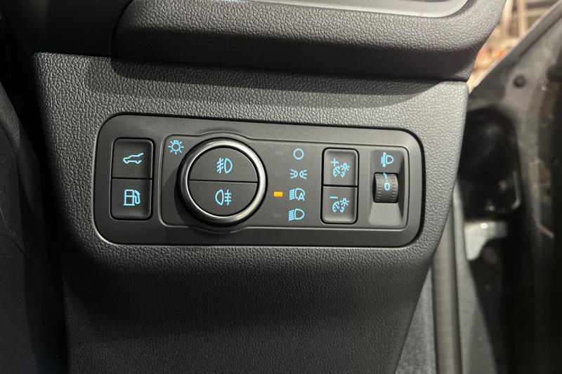 Used Ford Kuga 2025 for sale - 77006077: Photo 27