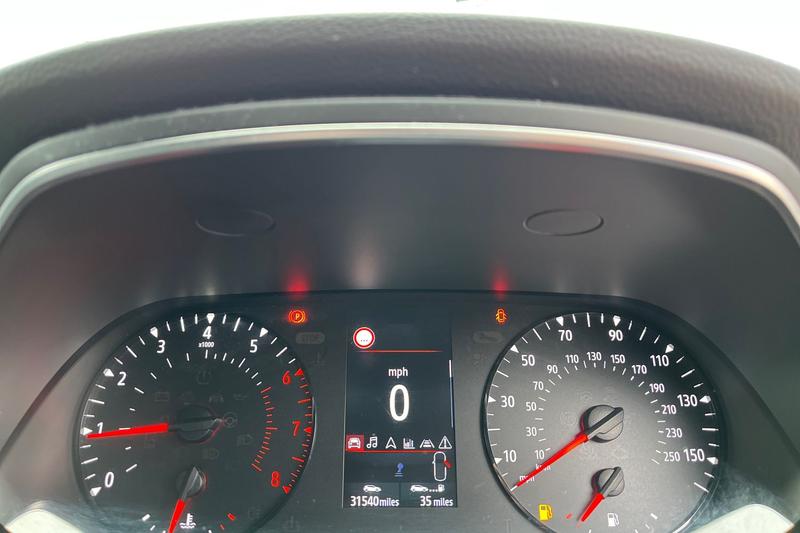 Used Renault Captur 2020 for sale - 76452901: Photo 13