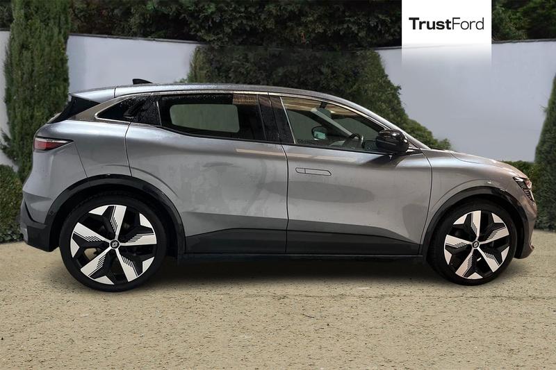 Used Renault Megane E Tech 2023 for sale - 76508176: Photo 3