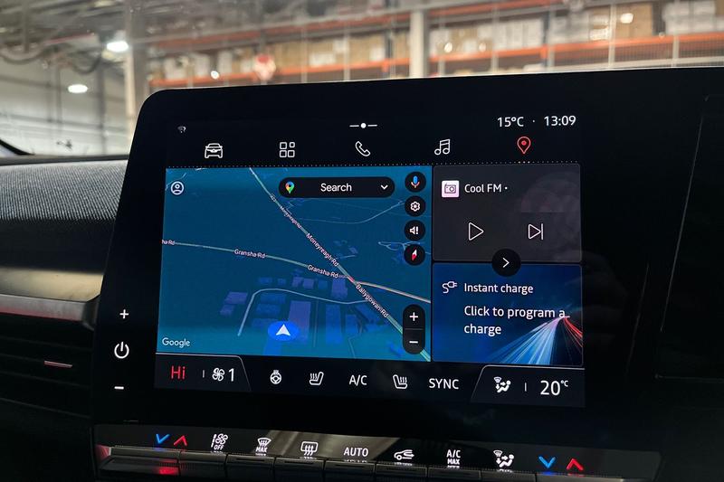 Used Renault Megane E Tech 2023 for sale - 76508176: Photo 32