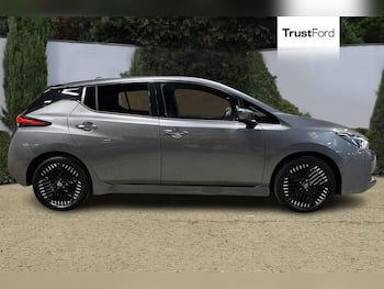 Used Nissan Leaf 2023 for sale - 79617447: Photo