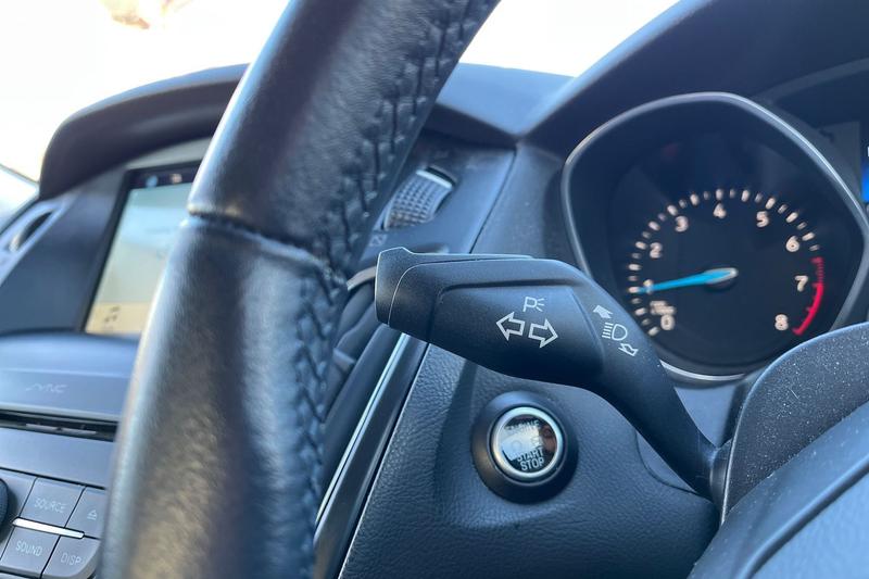 Used Ford Focus 2017 for sale - 76653445: Photo 14